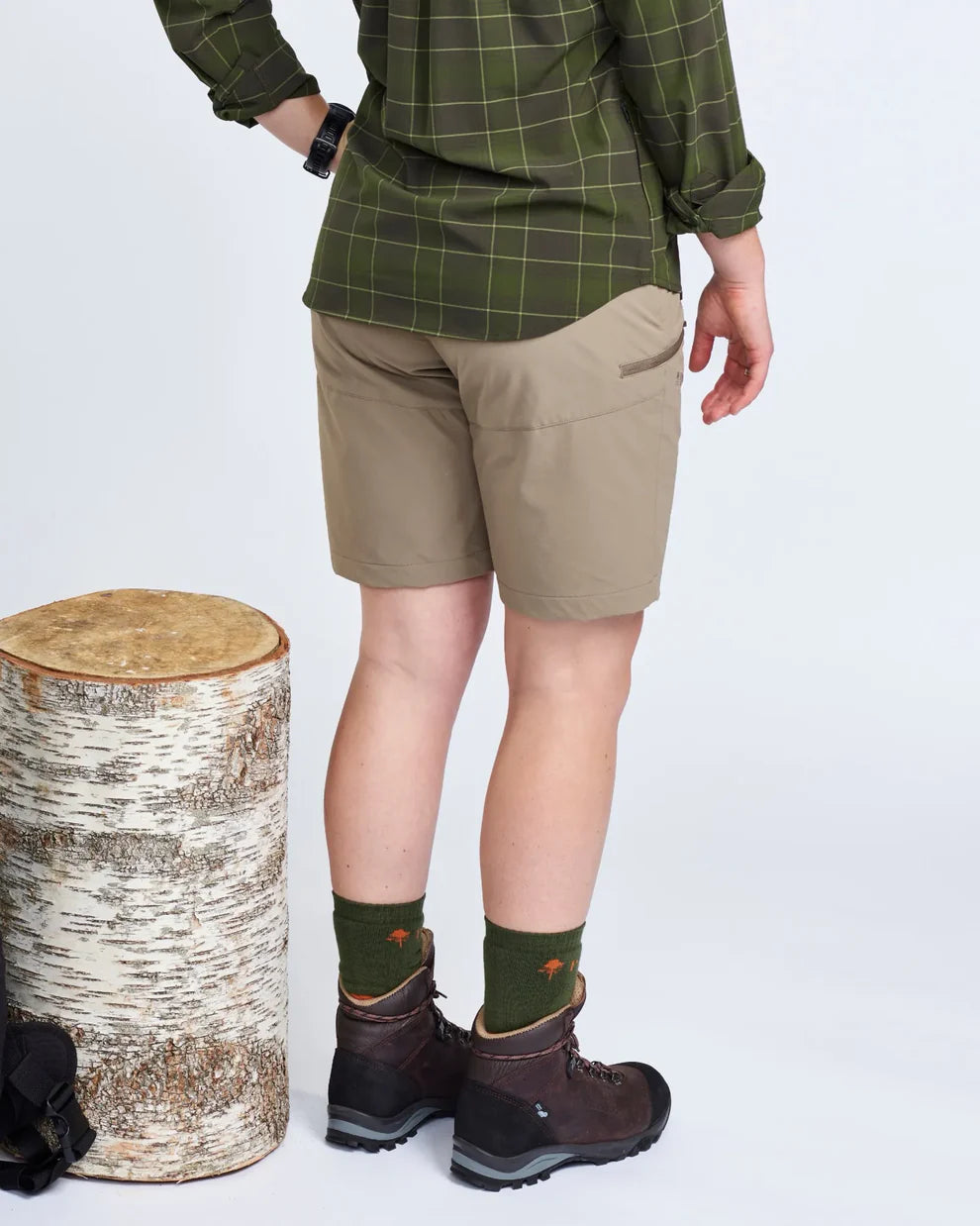PINEWOOD Abisko Light Stretch Shorts Damen