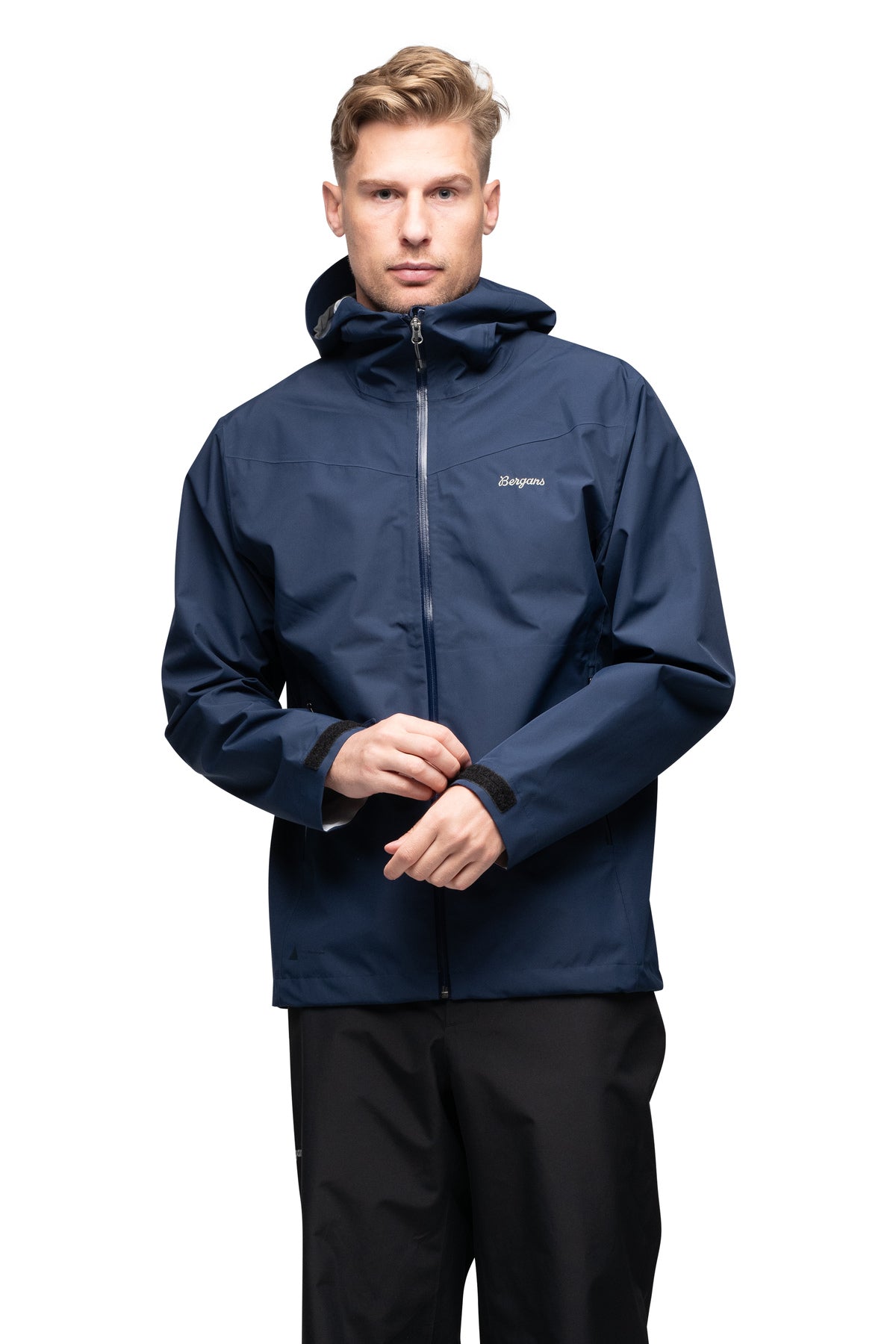 Essentials 2.5L Shell Jacket Men